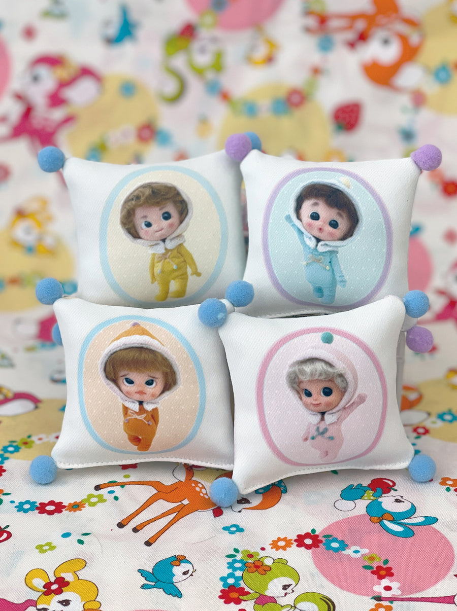 [MBC05-O] Mui's Baby Mini Cushion / Showa Baby Square