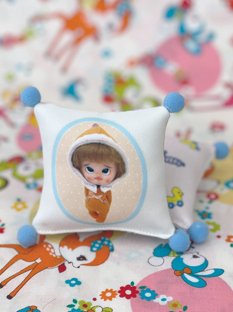 [MBC05-O] Mui's Baby Mini Cushion / Showa Baby Square