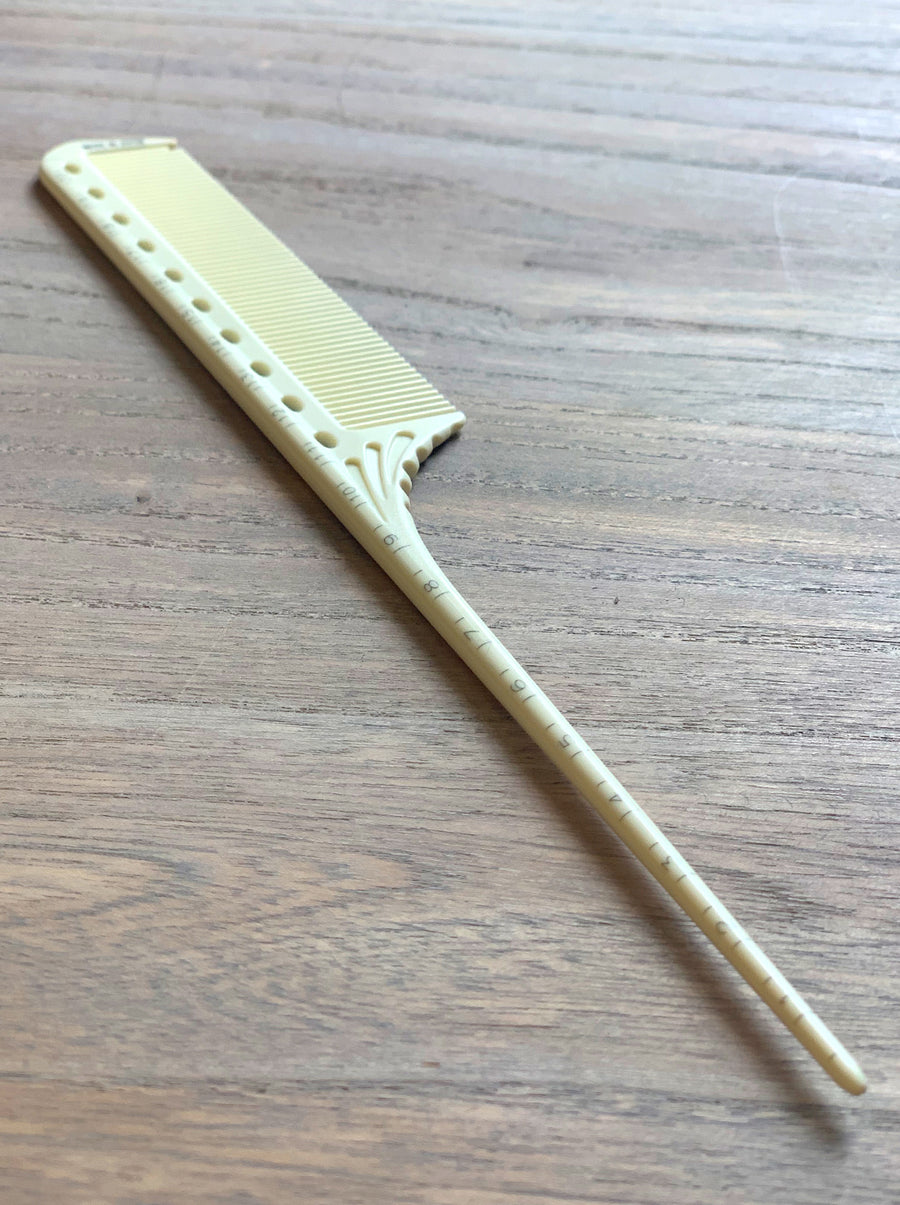 [AHC30]  Hair Comb