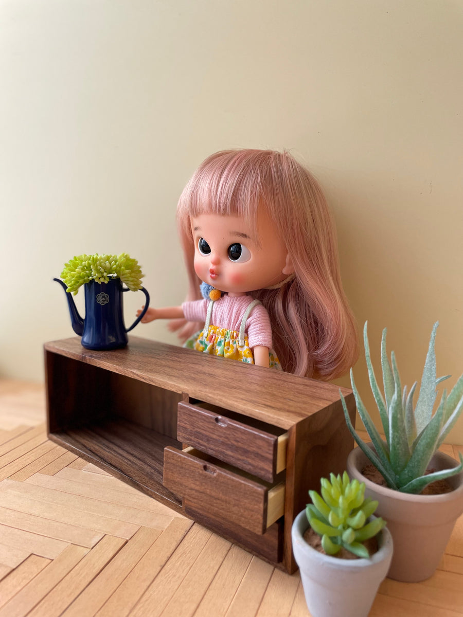 [HF005a3] Miniature Cabinet - light color